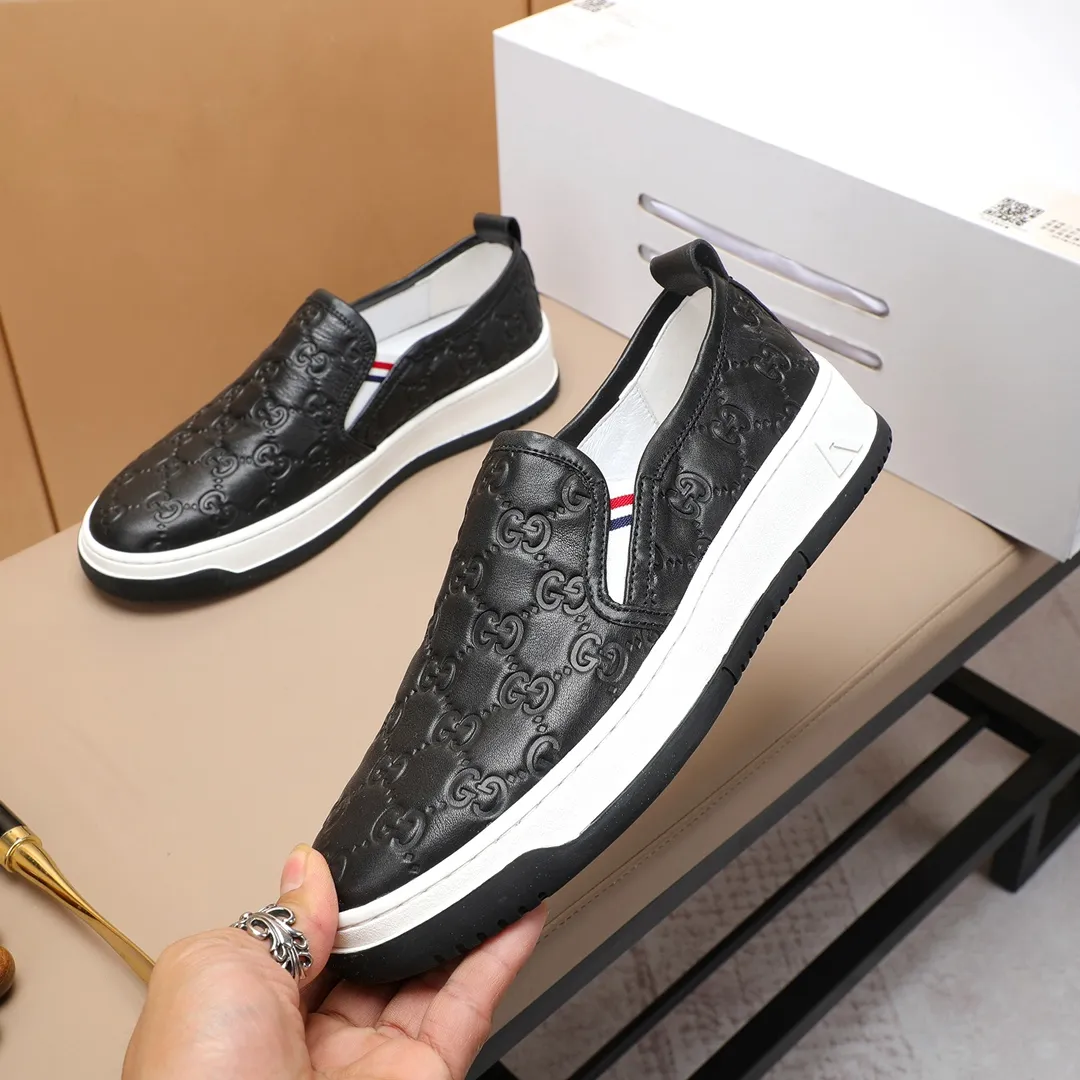 Men's shoes💰440 GUCCI🔍🔍2023 latest model On sale at the same time at the counter, original calfskin imported from Italy, genuine leather lining, (high-end, luxury, and class) exquisite workmanship, soles: original soles specially provided by the original factory, ⚠Exclusive double-layer movable molded soles are super comfortable⚠, real photos🎬The real ones are better🔍🔍"High quality·Follow the order" code number 38-44
